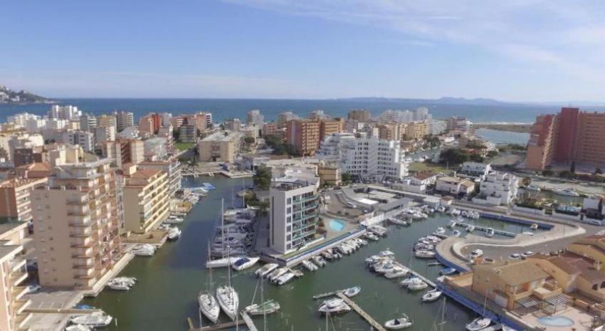 Moderno Y Confortable Apartamento Port Trebol Roses Exterior foto